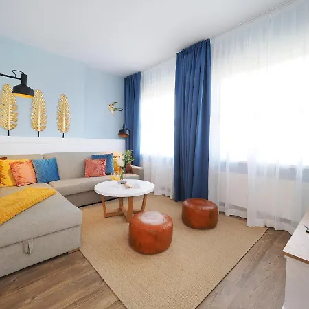 Seebruecke - Mit 1 Schlafzimmer Und Balkon S15 شقة *